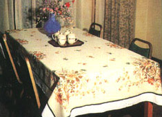  Printed Table Cloth (Imprimé Nappe)