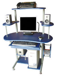  Computer Desk (Компьютерный стол)