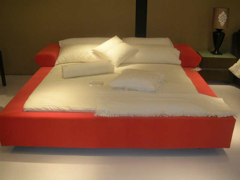  Bed and Bedding (Lit et la literie)