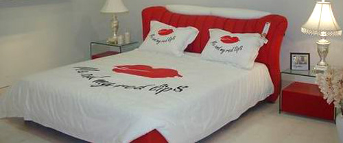  Bed and Bedding ( Bed and Bedding)