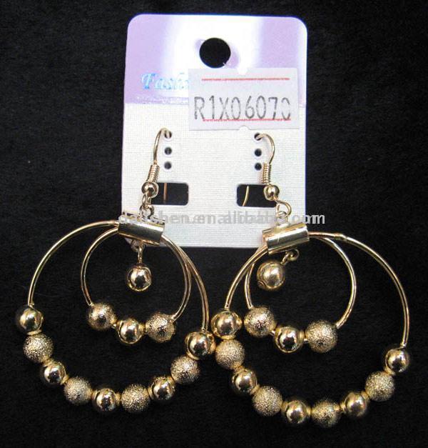  Fashion Earrings ( Fashion Earrings)