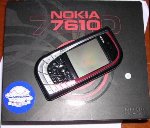  Mobile Phone***Nokia 7610***