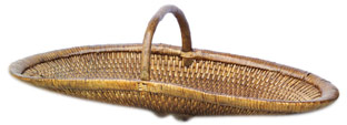  Rattan Basket (Panier en rotin)