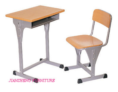  Student Single Desk & Chair (Étudiant célibataire bureau et chaise)