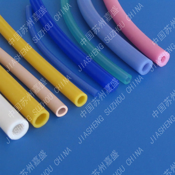  Silicone Pipe (Tuyau silicone)