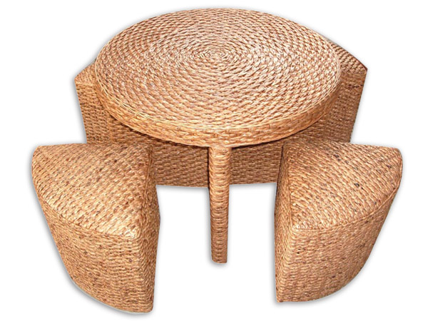  Rattan & Hyacinth Coffee Table and Chairs (Rotin & Hyacinth Coffee Table et chaises)