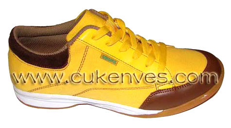  Women`s Casual Shoes ()