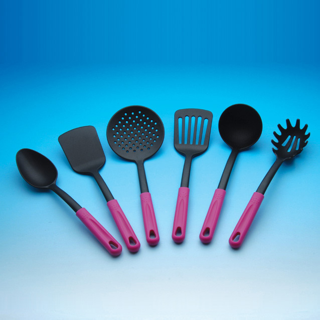  Nylon Kitchenware (Ustensiles de cuisine en nylon)