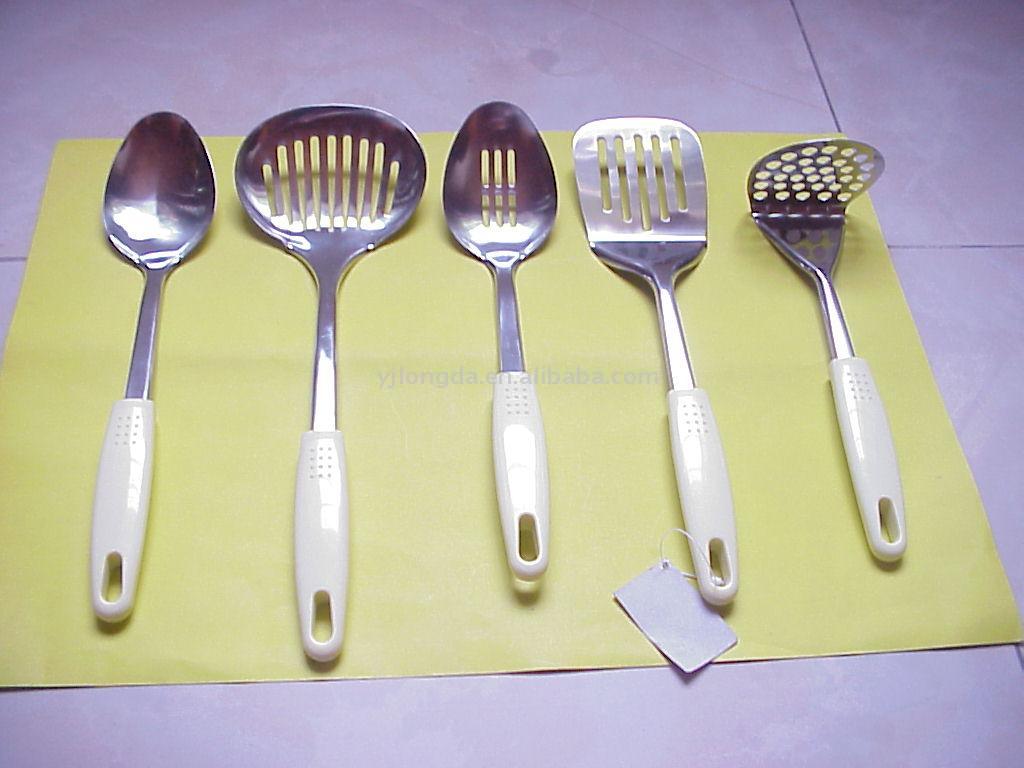  Kitchenware (Ustensiles de cuisine)