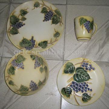  Stoneware Dinner Set ( Stoneware Dinner Set)