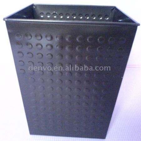 Dot Metal Wastebin (Dot Metal Wastebin)