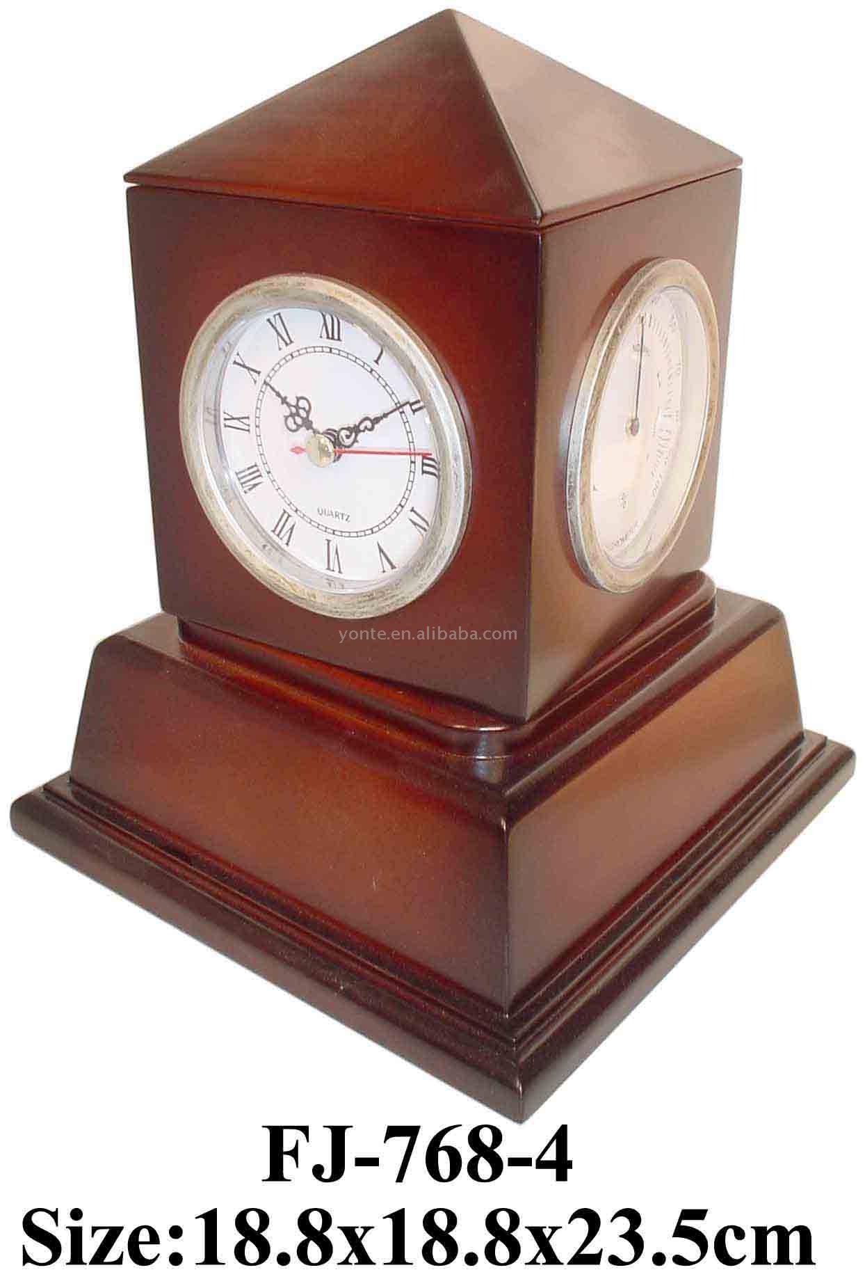  Wooden Clock (Horloge en bois)