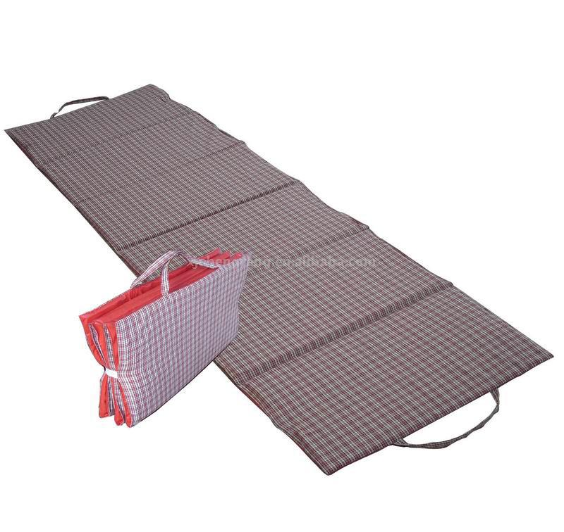 Beach Mat (Beach Mat)