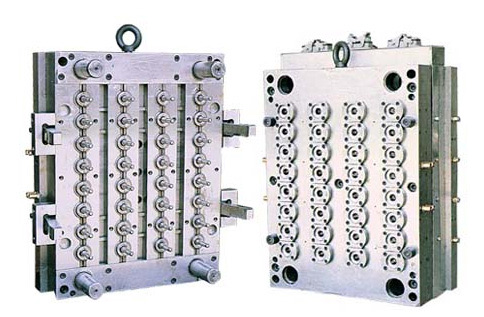  32-Cavities Valve-Gate Preform Mould (32-caries-Gate Valve Préforme Mould)