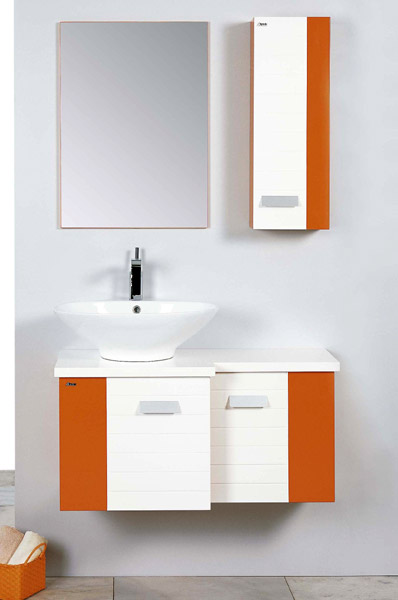  Bathroom wood Cabinet WY-8122 (Ванная в деревянном корпусе WY-8122)