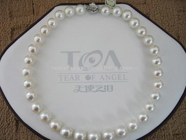  Big Size Pearl Necklace (Big Size Pearl Necklace)