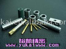  Precision Mold Fitting (Precision Mold Fitting)