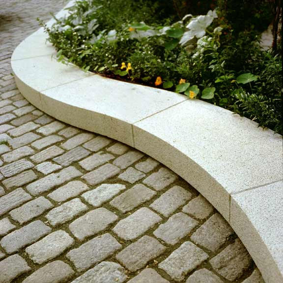  Paving (Pflasterarbeiten)