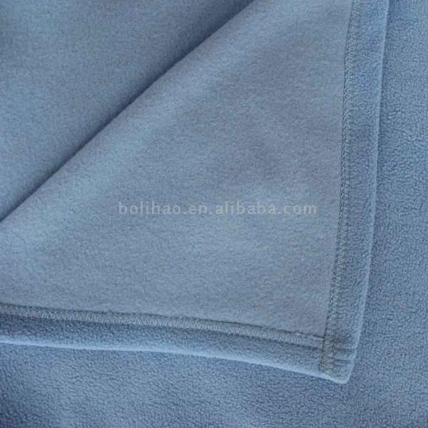  Polar Fleece Blanket (Polar Fl ce Blanket)