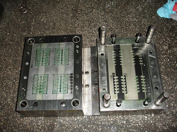  Double Injection Mold (Double Injection Mold)