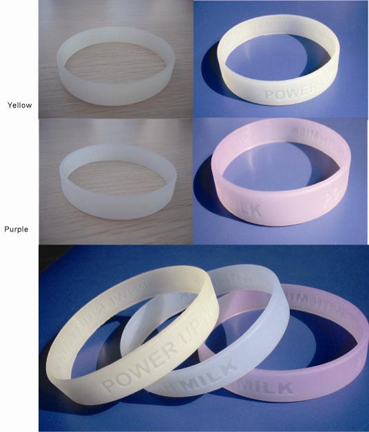  Silicone Bracelet