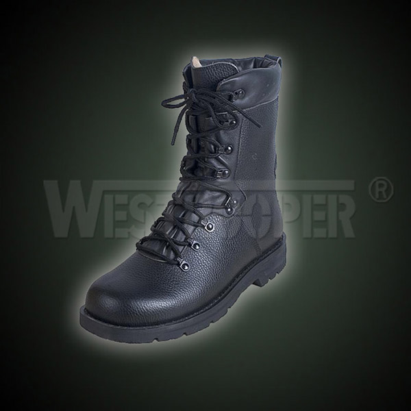  Black Leather Army Boots (Bottes en cuir noir de l`Armée)