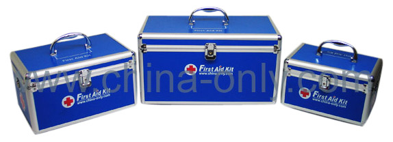  First Aid Kit (First Aid Kit)