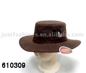  Fishing Hat (Chapeau de pêche)