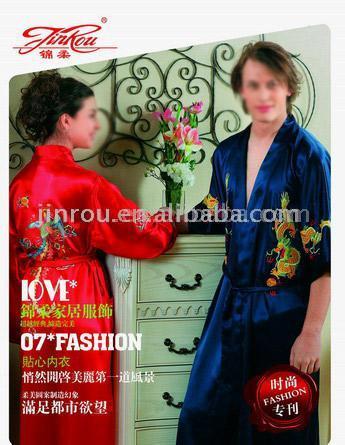  100% Silk Gragon Robe ( 100% Silk Gragon Robe)