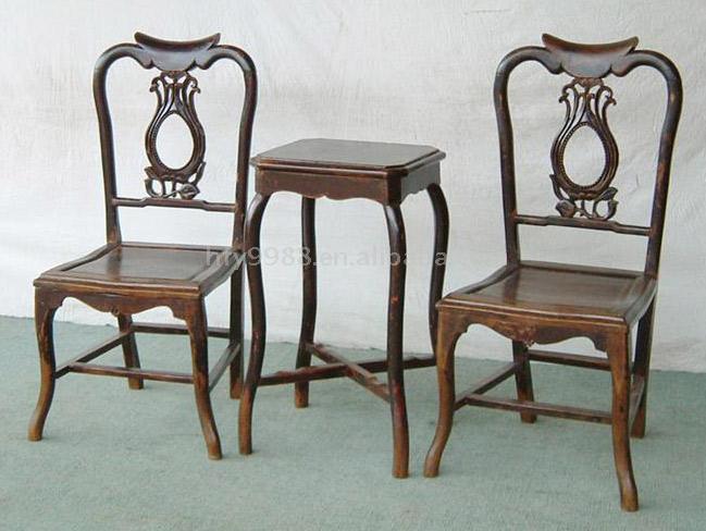  Chairs (Chaises)