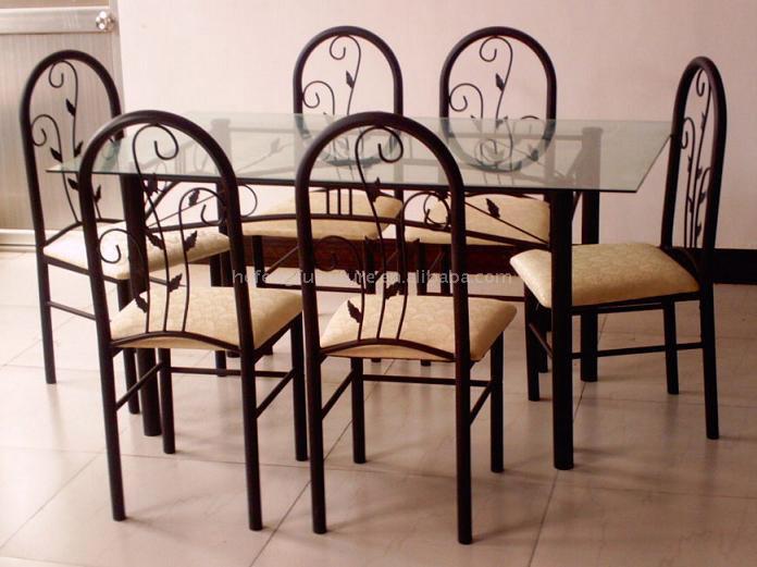  Dining Table and Chair (Обеденный стол и председатель)