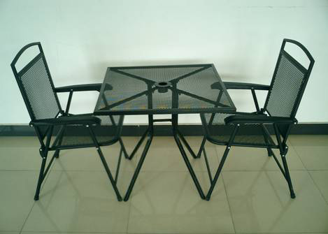  Iron Table and Chair ( Iron Table and Chair)