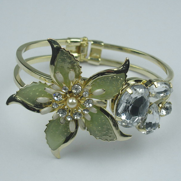  SQB-3186 Flower Bangle (SQB Цветы-3186 Браслет)