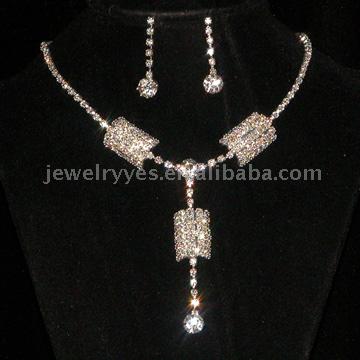  Rhinestone Fashion Jewelry Set ( Rhinestone Fashion Jewelry Set)