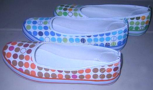  Canvas Shoes ( Canvas Shoes)