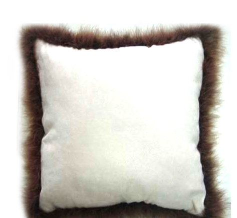  Turkey Feather Cushion (Turquie Feather Coussin)