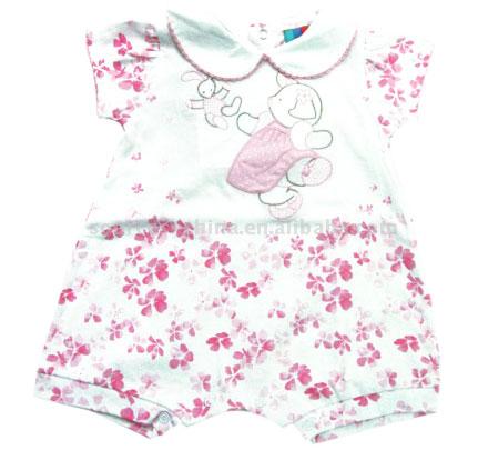  Children`s Clothing ( Children`s Clothing)