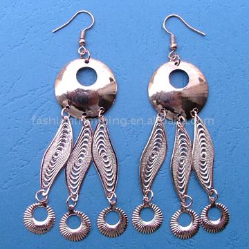  Fashionable Earrings (Boucles d`oreilles à la mode)