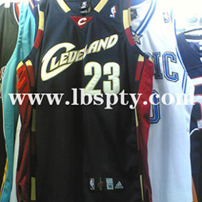  NBA and NFL Jersey (НБА и НФЛ джерси)