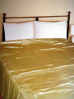  Sateen Blanket (Sateen Blanket)