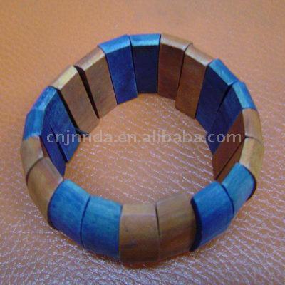  Wooden Bracelet (Деревянный браслет)