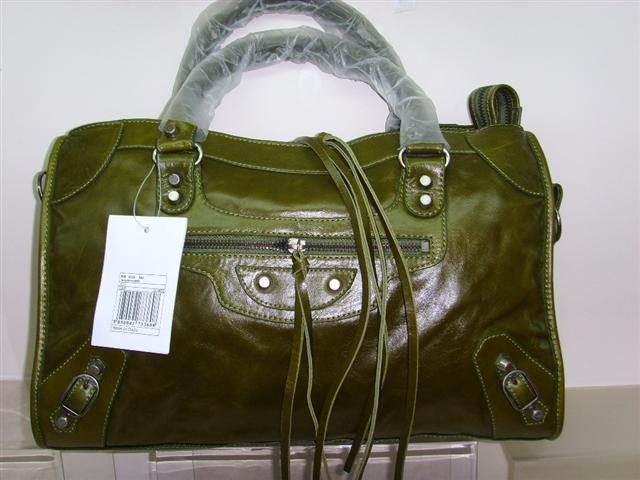  Brand Handbag (Sac à main de marque)