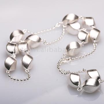  Silver Necklace ( Silver Necklace)