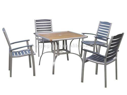  Garden Furniture (Meubles de jardin)