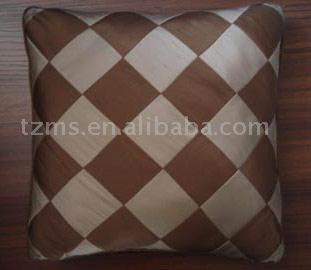  Silk Pillow (Silk Pillow)