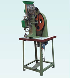  Rivet Machine (Nietmaschine)