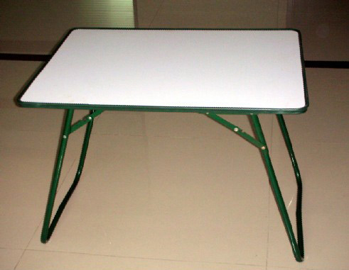  Table (Стол)