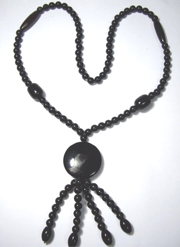  Semi-Precious Stone Necklace (Pierre semi-précieuse Collier)