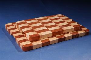 Wooden cutting board (Деревянная разделочная доска)