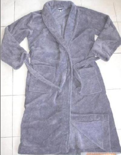 bedgown (robe de chambre)